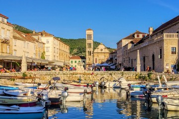 Naklejka premium Hvar Hafen - Hvar harbour 01