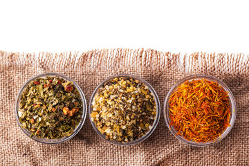 set spice saffron,turmeric,green salt