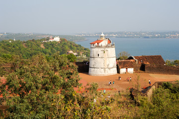 Fototapeta na wymiar Lighthouse in Aguada fort, located near Sinquerim beach, Goa