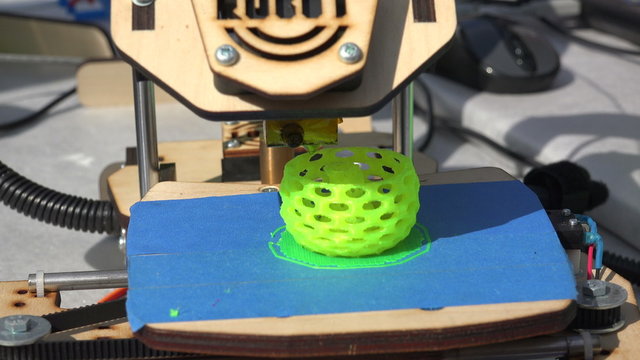 Working 3d printer. 4K.