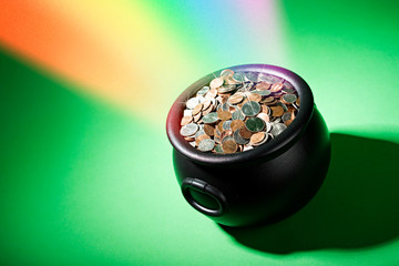 Treasure: US Coin Treasure At End Of Rainbow