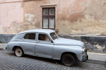 Famous antique Soviet GAZ M-20 Pobeda zar on Lviv street