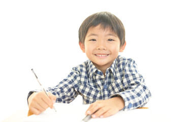 勉強をする男の子
