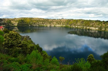 Fototapeta na wymiar very beautiful blue lake