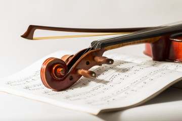 Fototapeta na wymiar Violin and bow on white background