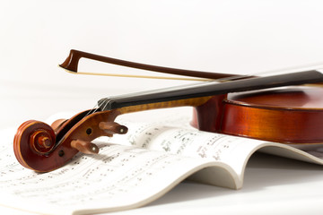 Fototapeta na wymiar Violin and bow on white background