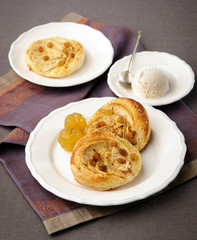 small Tart with apple