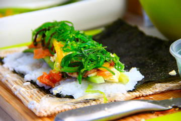 Cooking Japanese rolls at home