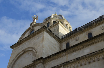 Fototapeta na wymiar beautiful cathedral