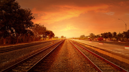 Fototapeta na wymiar Train tracks (go for goal)