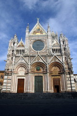 Fototapeta na wymiar Toscana,Siena,il Duomo