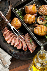 Steak mit bratkartoffel 
