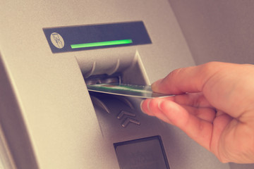 Money withdrawal on the ATM