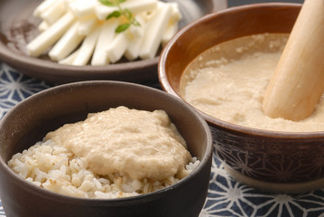 とろろご飯