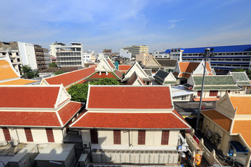 Obraz premium BANGKOK, THAILAND - December 15, 2014: Wat Traimit, Famous for i
