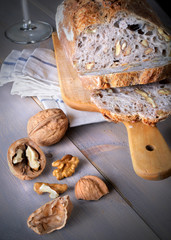 Walnut bread