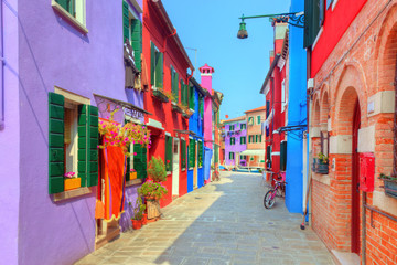 Colorful houses on Burano island, near Venice, Italy © Photocreo Bednarek
