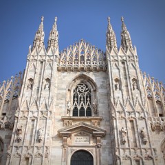 Fototapeta na wymiar Milan cathedral