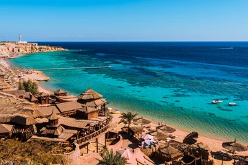 Fotobehang Kustlijn van de Rode Zee in Sharm El Sheikh, Egypte, Sinaï © sola_sola