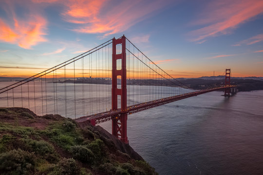 Golden Gate Bridge in San Francisco before sunrise