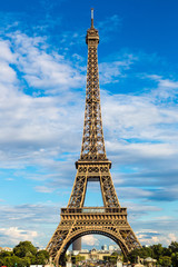 Fototapeta premium Eiffel Tower in Paris