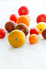 color tomatoes