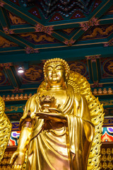 Fototapeta na wymiar Buddha statues in temple of Thailand