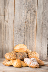 verschiedene Sorten Brötchen