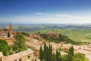 Plakat Scenery of old town of Montalcino in Val d'Orcia.