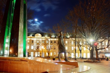 Fototapeta na wymiar Vilnius city sculpture to Vincas Kudirka