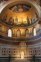 Fototapeta na wymiar Mosaïques de la Basilique Saint Jean de Latran