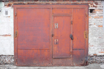 Garage gate