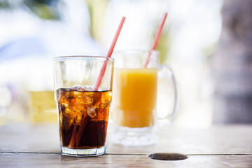 Softdrink, Cola, Orange juice