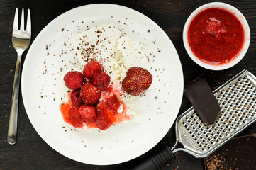 Cottage cheese with fresh berries for breakfast