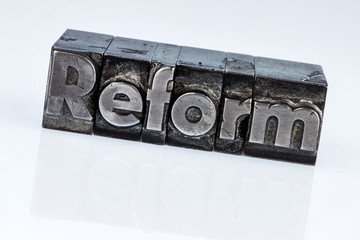 Reform in Bleibuchstaben geschrieben