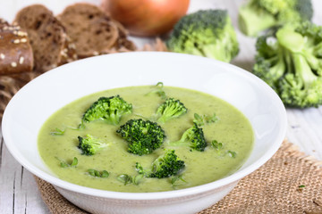 Cream soup from broccoli