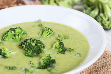 Cream soup from broccoli