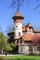 Obraz premium Kurparkschlösschen Herrsching Ammersee