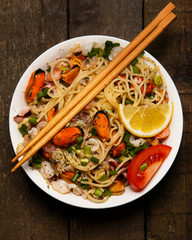 Noodles with seafood