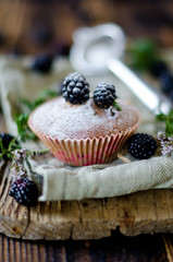 Muffins with blackberry