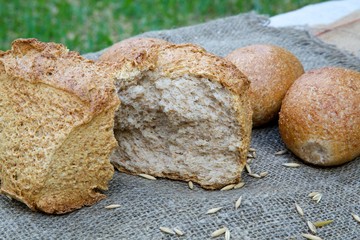 Whole grain bread