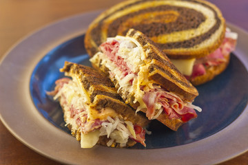 Reuben Chips Pickle