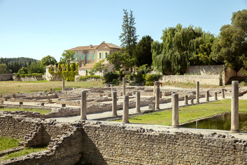 Fototapeta na wymiar The view of Roman Ruins in Vaison-la-Romaine, France