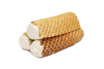 Crispy wafers with delicate filling