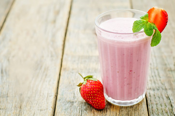 strawberry milkshake