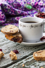 biscotti with dried cranberries and almonds