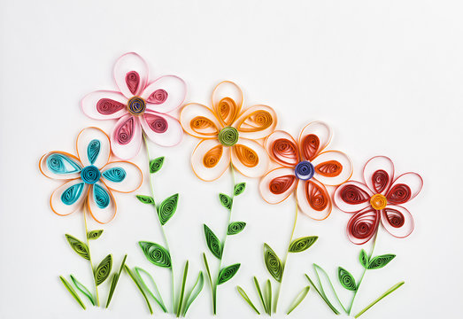 spring flowers made quilling