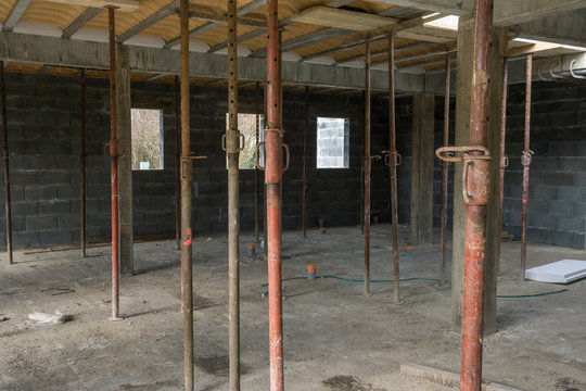chantier &eacute;tais