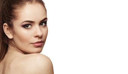 Naklejka premium Cute female portrait with healthy skin and professional makeup