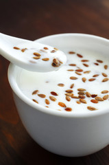 Fresh yogurt with flax seeds